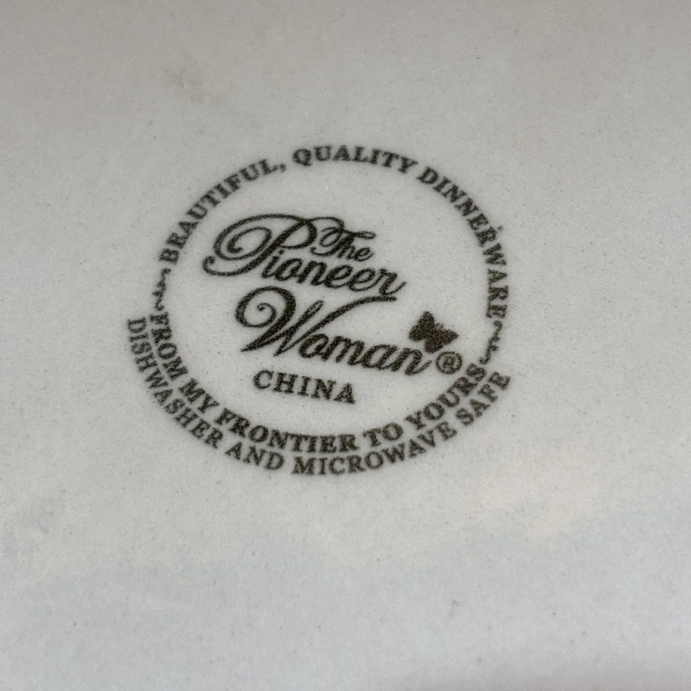 The Pioneer‎ Woman Salad Plate Vintahr Bloom Scalloped 8.5in Replacement